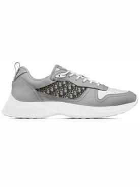 B25 Runner Smooth Calfskin Oblique Jacquard Low Top Sneakers White Grey