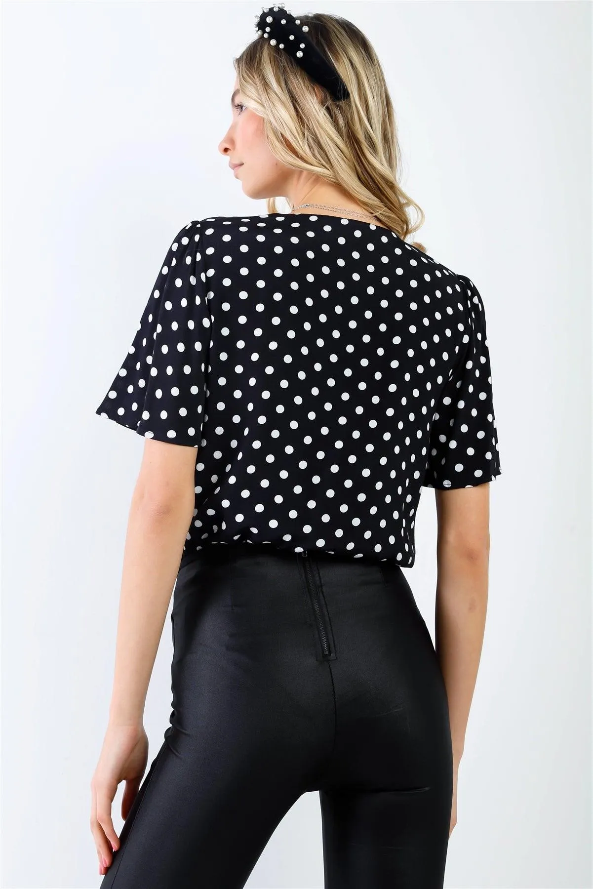 Black & White Polka Dot Front Wrap V-Neck Short Sleeve Bodysuit /1-3-2