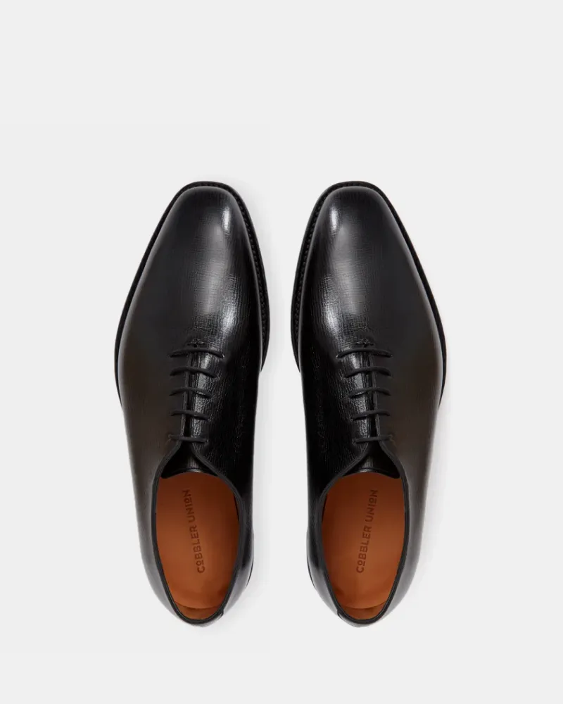 Black Wholecut Oxford Lightweight Dress Shoe