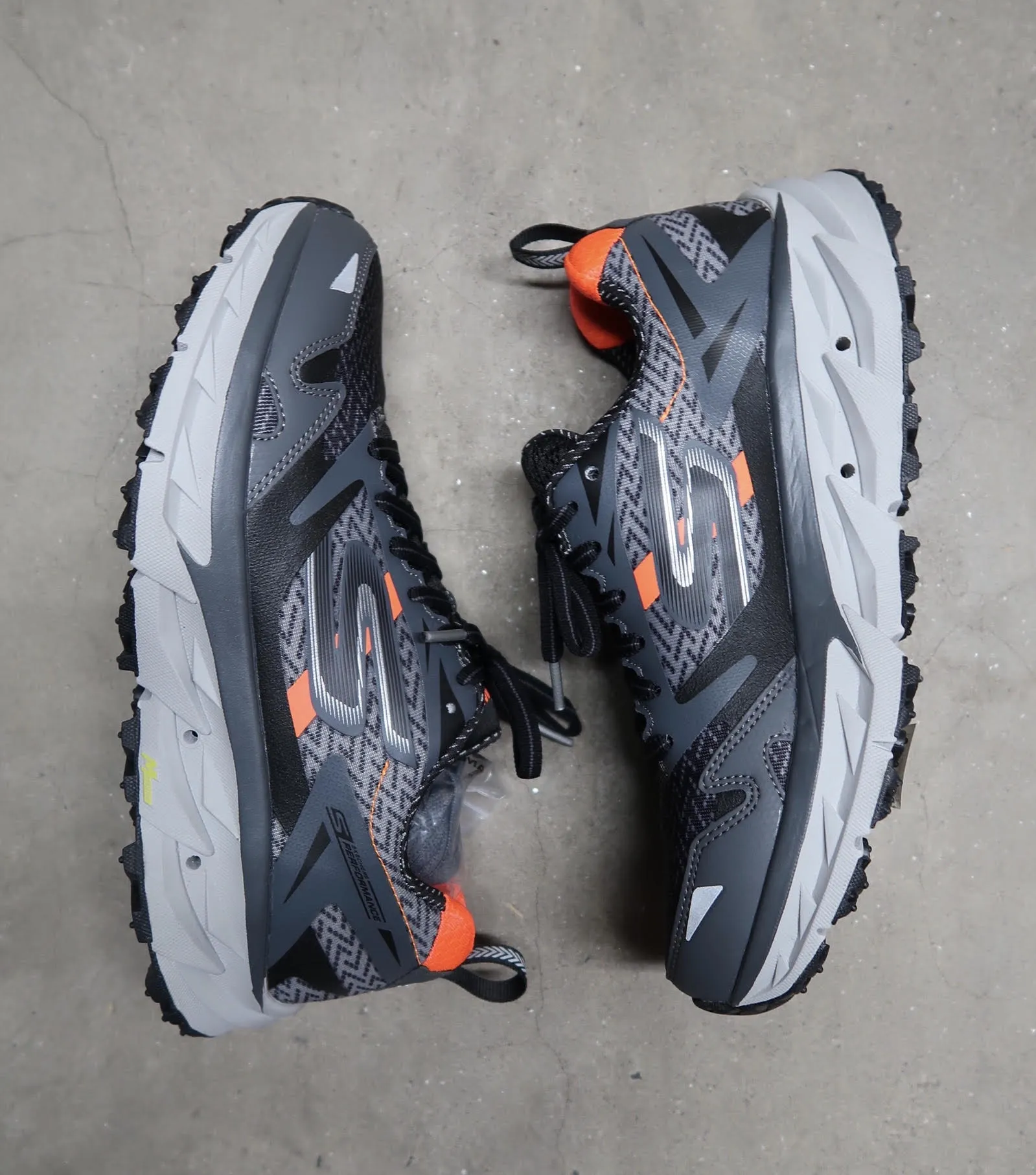 Skechers Go Ultra 3 - Men's