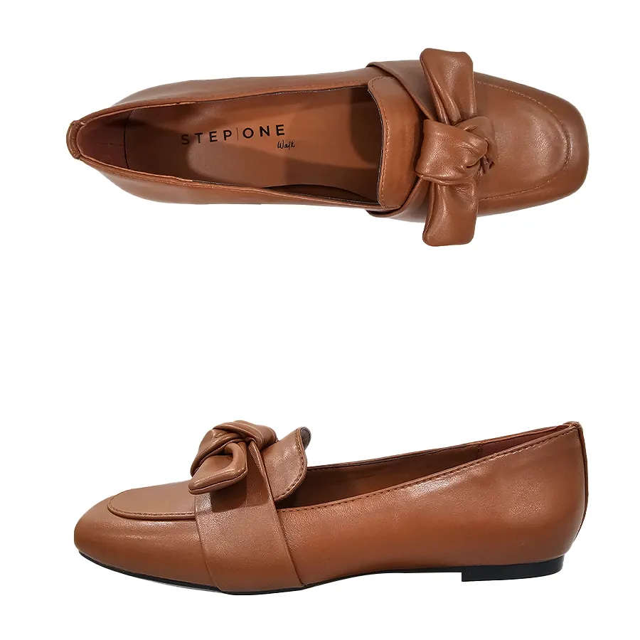 Certainly! Here’s an optimized title for the Womens Raissa Loafer:

**Stylish Womens Raissa Loafer Shoes - Comfortable and Chic Slip-On Footwear**